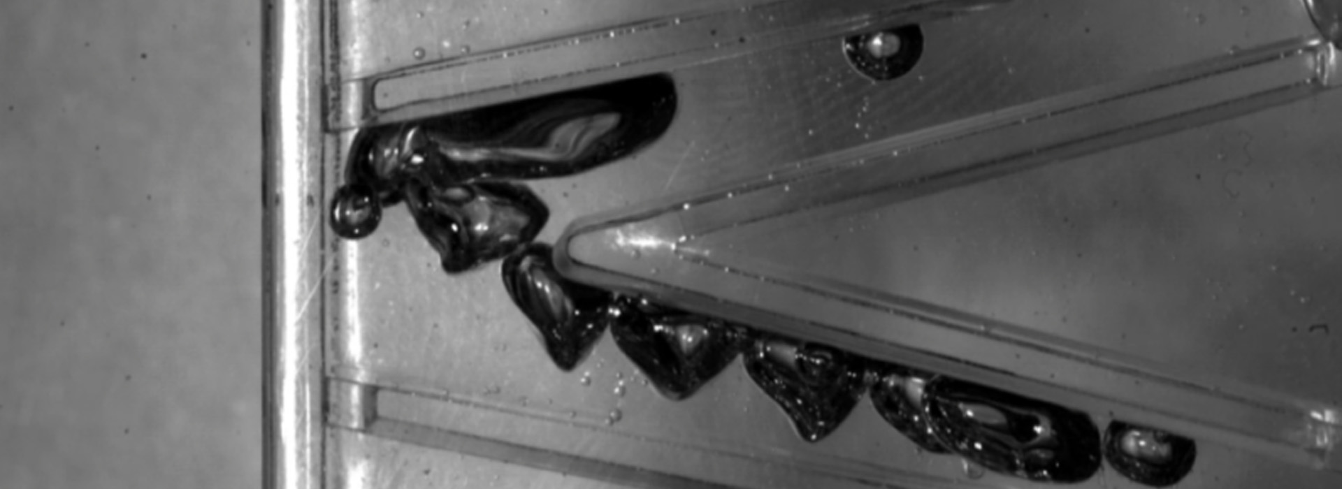 Observing Water-Oil Mixing Dynamics