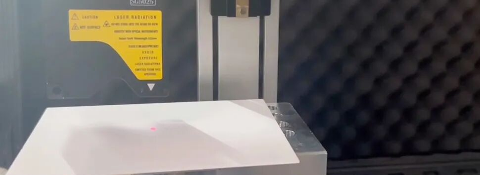 Point Laser Thickness Inspection for Ceramic Sheets