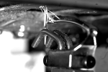 Precisely capture the motion details of the textile machine